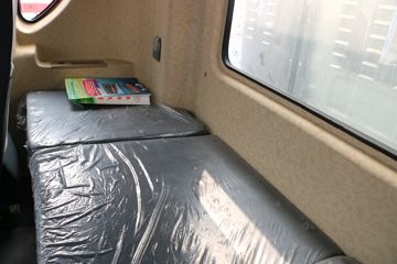 ���� ����H9�ؿ� 410���� 6X4 LNGǣ����(�߶�)ͼƬ