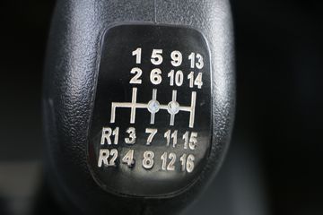 ���� ����H9�ؿ� 410���� 6X4 LNGǣ����(�߶�)ͼƬ