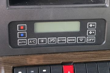 ���� ����H9�ؿ� 410���� 6X4 LNGǣ����(�߶�)ͼƬ