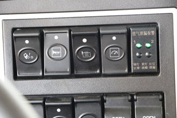 ���� ����H9�ؿ� 410���� 6X4 LNGǣ����(�߶�)ͼƬ