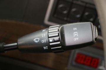 ���� ����H9�ؿ� 410���� 6X4 LNGǣ����(�߶�)ͼƬ