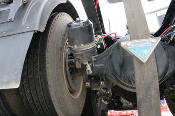 ���� ����H9�ؿ� 410���� 6X4 LNGǣ����(�߶�)ͼƬ