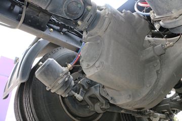 ���� ����H9�ؿ� 410���� 6X4 LNGǣ����(�߶�)ͼƬ