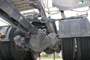 ���� ����H9�ؿ� 410���� 6X4 LNGǣ����(�߶�)ͼƬ