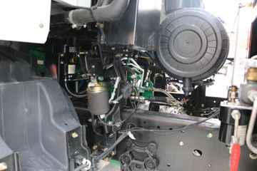 ���� ����H9�ؿ� 410���� 6X4 LNGǣ����(�߶�)ͼƬ