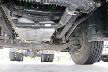 ���� ����H9�ؿ� 410���� 6X4 LNGǣ����(�߶�)ͼƬ