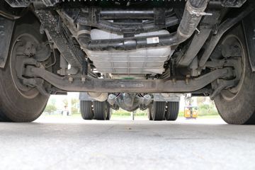 ���� ����H9�ؿ� 410���� 6X4 LNGǣ����(�߶�)ͼƬ