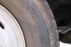 华菱 汉马H6 220马力 4X2 垃圾清扫车(HN1160H19E6M5J)