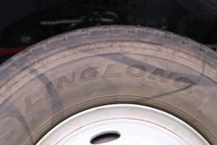 华菱 汉马H6 220马力 4X2 垃圾清扫车(HN1160H19E6M5J)