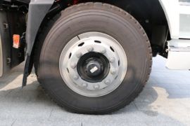 华菱之星&nbsp;随车吊底盘图片