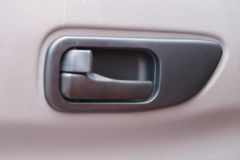 华菱 菱马H3 180马力 4X2多功能抑尘车(HN1180HC22E6M5J)