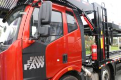 一汽解放 J6L重卡 320马力 6X2 中置轴轿运车(宏昌天马)(HCL5190TCLCAN48J5)