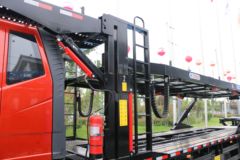 一汽解放 J6L重卡 320马力 6X2 中置轴轿运车(宏昌天马)(HCL5190TCLCAN48J5)