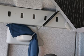 һ����� ��J6P�ؿ� ��ҫ�� 550���� 6X4ǣ����(CA4250P66K24T1A4E5)ͼƬ