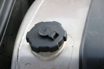 һ����� ��J6P�ؿ� ��ҫ�� 550���� 6X4ǣ����(CA4250P66K24T1A4E5)ͼƬ