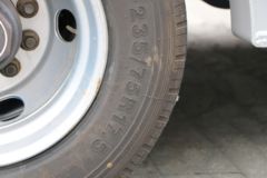 一汽柳特 安捷(L5R)重卡 310马力 4X2车辆运输车(巨运)(CA4185K2E5R7A90)