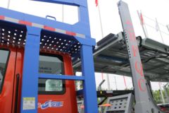 一汽柳特 安捷(L5R)重卡 310马力 4X2车辆运输车(巨运)(CA4185K2E5R7A90)