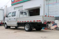 重汽王牌 W1 1.5L 102马力 汽油 2.8米双排栏板微卡(CDW1032S2M5Q)