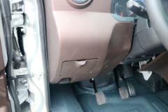 重汽王牌 W1 1.5L 102马力 汽油 2.8米双排栏板微卡(CDW1032S2M5Q)