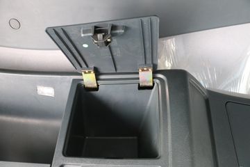 �й����� HOWO T7H�ؿ� 480���� 6X2�����жʽ�ػ���(ZZ5257ZKXV603HE1)ͼƬ