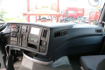 �й����� HOWO T7H�ؿ� 480���� 6X2�����жʽ�ػ���(ZZ5257ZKXV603HE1)ͼƬ