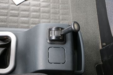 �й����� HOWO T7H�ؿ� 480���� 6X2�����жʽ�ػ���(ZZ5257ZKXV603HE1)ͼƬ