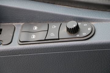 �й����� HOWO T7H�ؿ� 480���� 6X2�����жʽ�ػ���(ZZ5257ZKXV603HE1)ͼƬ