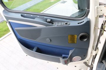 �й����� HOWO T7H�ؿ� 480���� 6X2�����жʽ�ػ���(ZZ5257ZKXV603HE1)ͼƬ