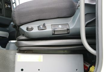 �й����� HOWO T7H�ؿ� 480���� 6X2�����жʽ�ػ���(ZZ5257ZKXV603HE1)ͼƬ