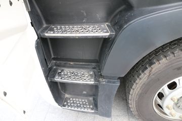 �й����� HOWO T7H�ؿ� 480���� 6X2�����жʽ�ػ���(ZZ5257ZKXV603HE1)ͼƬ