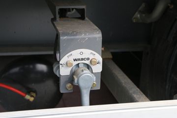 �й����� HOWO T7H�ؿ� 480���� 6X2�����жʽ�ػ���(ZZ5257ZKXV603HE1)ͼƬ