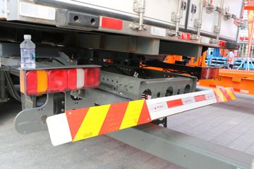 �й����� HOWO T7H�ؿ� 480���� 6X2�����жʽ�ػ���(ZZ5257ZKXV603HE1)ͼƬ