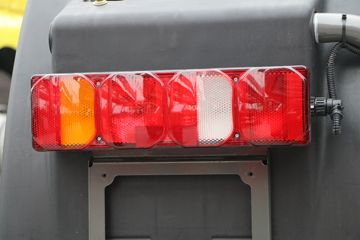 �й����� HOWO T7H�ؿ� 430���� 6X4 LNGǣ����(B��)(ZZ4257V384HE1LB)ͼƬ