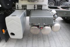 中国重汽 HOWO T7H重卡 430马力 6X4 LNG牵引车(B版)(ZZ4257V384HE1LB)