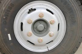王牌7系 自卸车底盘                                                图片
