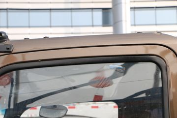 �й�����HOWO ���� 150���� 4X2 3.4���泵��(ZZ5047JSQF341CE145)ͼƬ