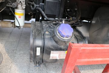 �й�����HOWO ���� 150���� 4X2 3.4���泵��(ZZ5047JSQF341CE145)ͼƬ