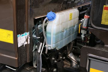 �й�����HOWO ���� 150���� 4X2 3.4���泵��(ZZ5047JSQF341CE145)ͼƬ