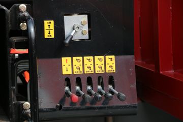 �й����� ���J5G 280���� 6X4 �泵������(ZZ1255N5843E1)ͼƬ