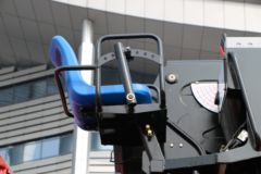 中国重汽 豪瀚J5G 280马力 6X4 随车吊底盘(ZZ1255N5843E1)