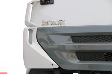 �й����� ˹̫��M5G�ؿ� 210���� 4X2�����ᳵ�����䳵ͼƬ