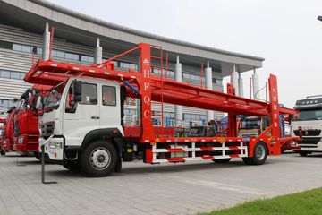 �й����� ˹̫��M5G�ؿ� 210���� 4X2�����ᳵ�����䳵ͼƬ