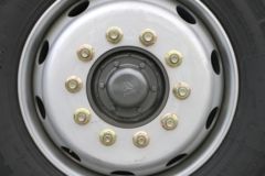 中国重汽 斯太尔M5G重卡 210马力 4X2中置轴车辆运输车(ZZ5181TCLH681GE1)