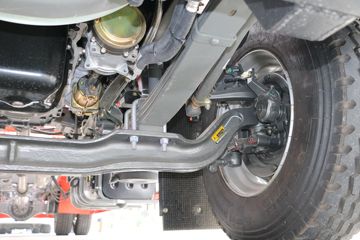 �й����� ˹̫��M5G�ؿ� 210���� 4X2�����ᳵ�����䳵ͼƬ