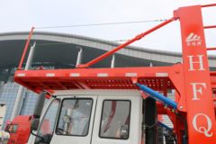 中国重汽 斯太尔M5G重卡 210马力 4X2中置轴车辆运输车(ZZ5181TCLH681GE1)