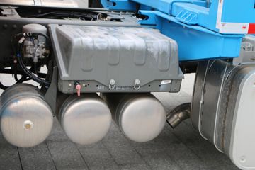 �й����� ˹̫��M5G�ؿ� 340���� 4X2���˳�ͼƬ