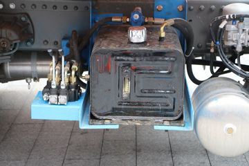 �й����� ˹̫��M5G�ؿ� 340���� 4X2���˳�ͼƬ