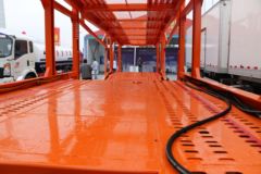 中国重汽 斯太尔M5G重卡 340马力 4X2轿运车(ZZ5181TBQN421GE1)