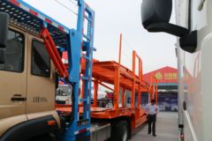 中国重汽 斯太尔M5G重卡 340马力 4X2轿运车(ZZ5181TBQN421GE1)