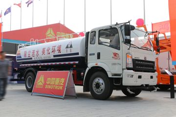 重汽HOWO轻卡底盘&nbsp;洒水车/喷洒车外观图片